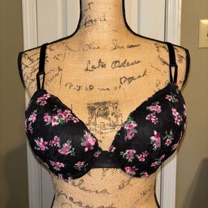 Victoria's Secret very sec Black lace tshirt Bra with Pink Floral Design 36C
